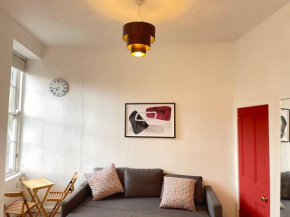 Studio Flat West Toll Cross